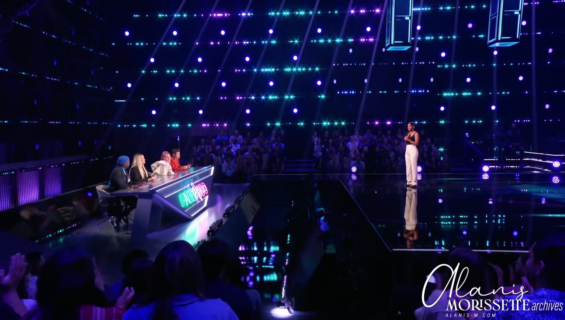 AlanisMorissetteArchives-017.jpg