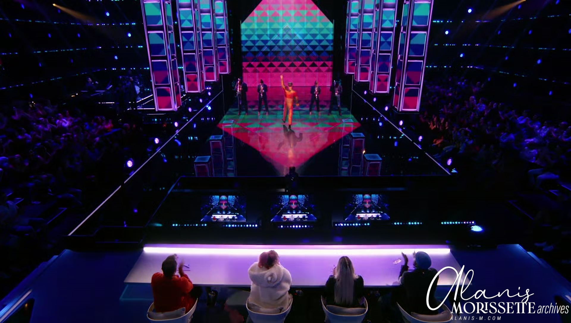 AlanisMorissetteArchives-054.jpg