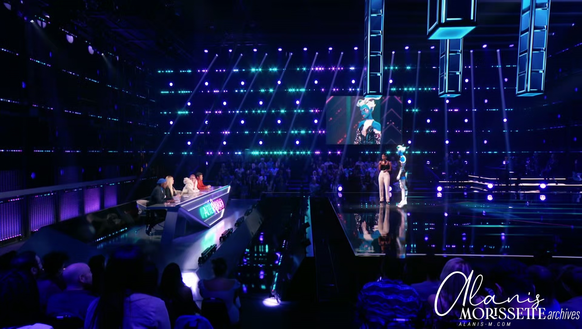 AlanisMorissetteArchives-300.jpg