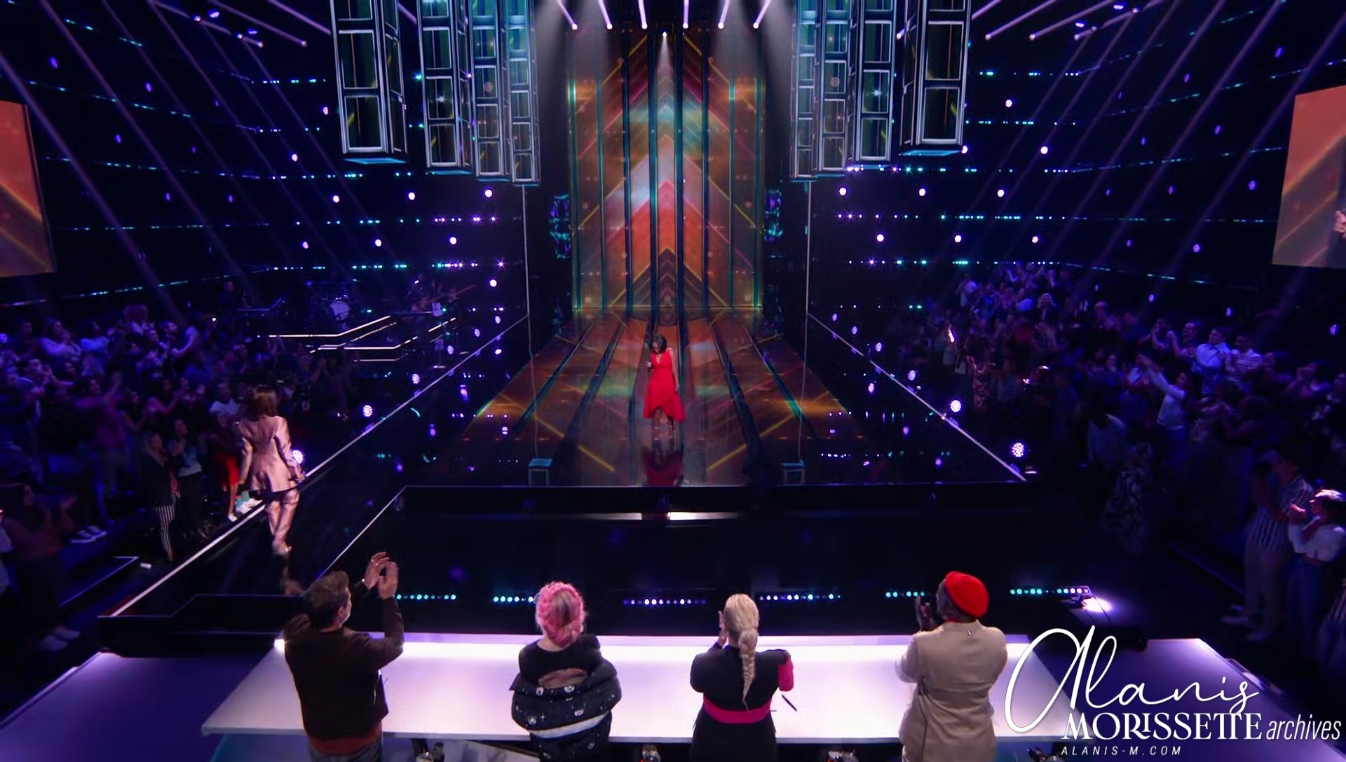 AlanisMorissetteArchives-250.jpg